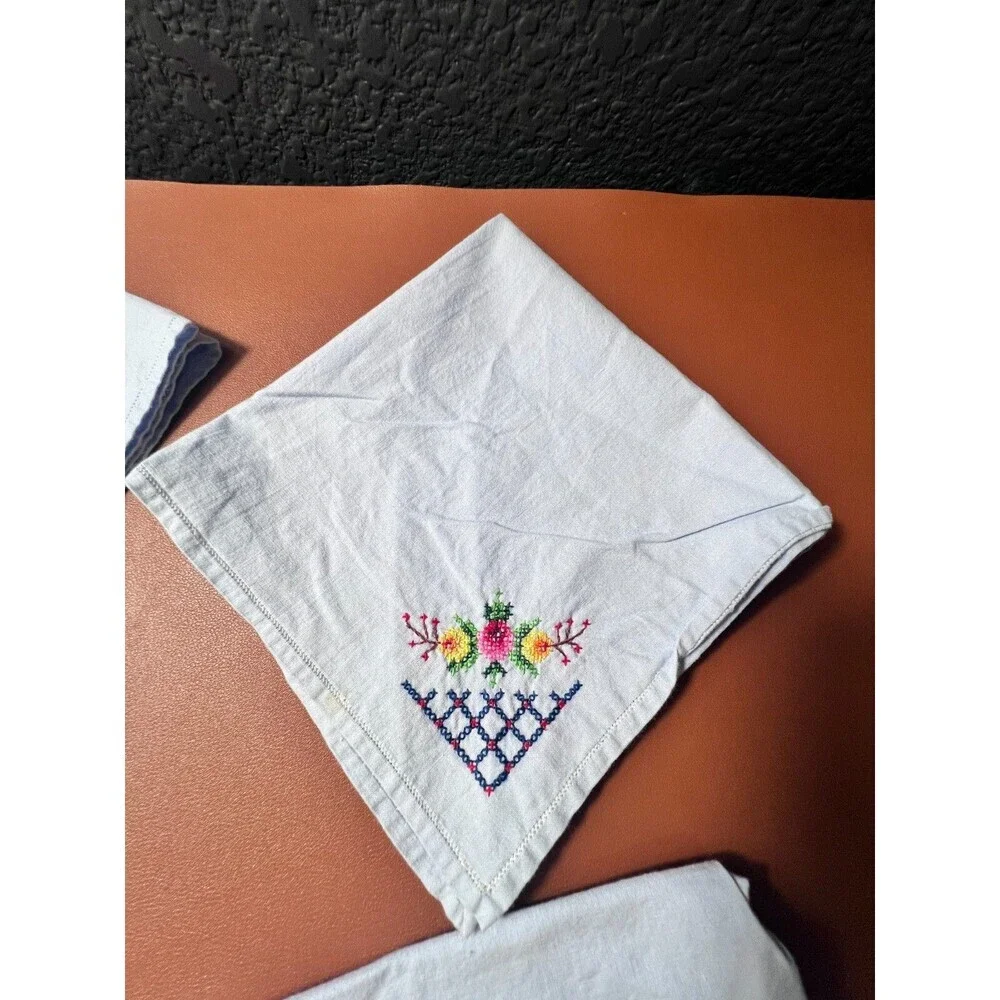 Vintage Handmade Embroidered Floral 16